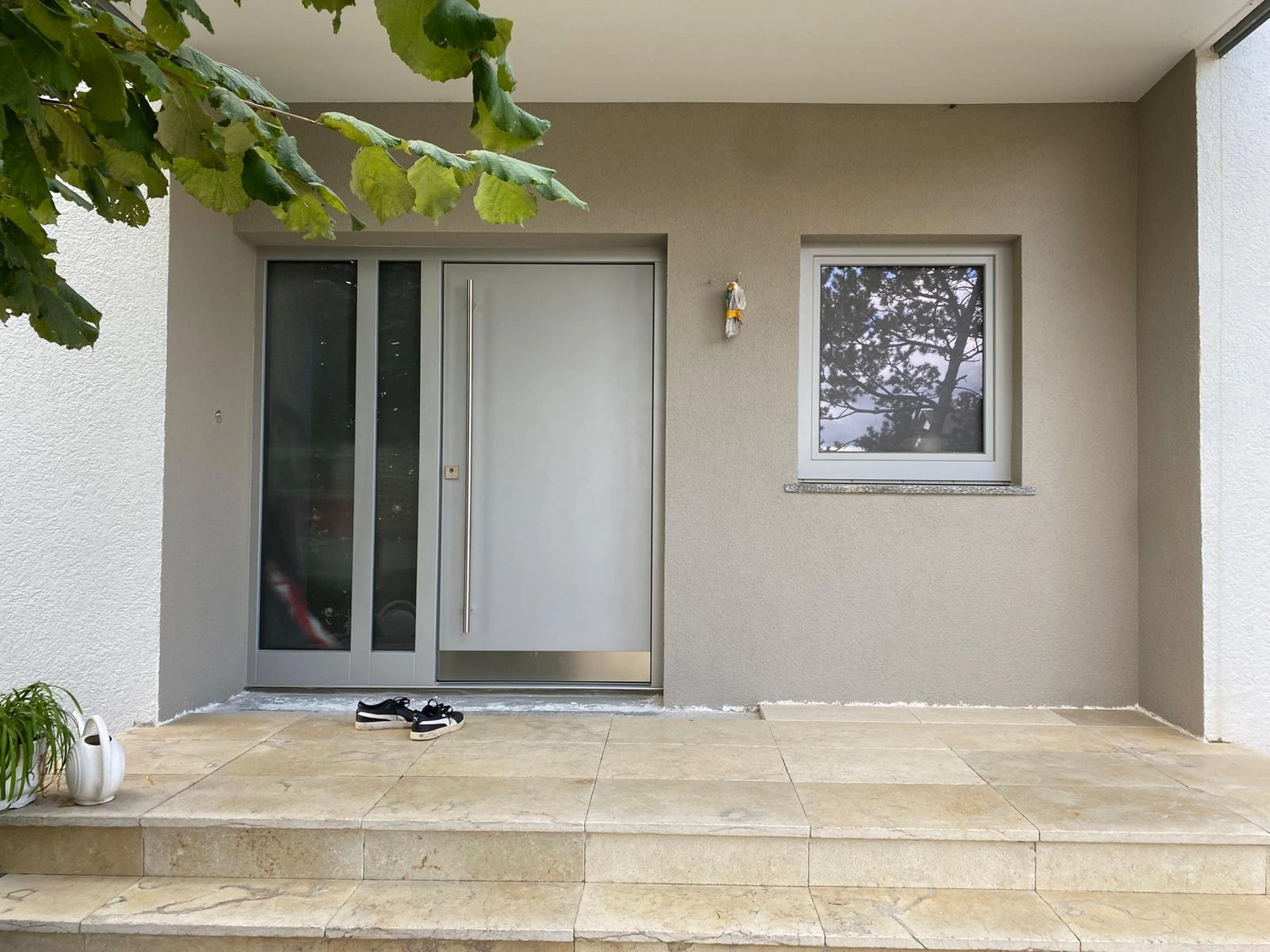 Bauabdichtungen- Bausanierungen Tiriakidis -  Komplette Renovierungsdienstleistungen – Fassaden arbeiten- Treppenabgang