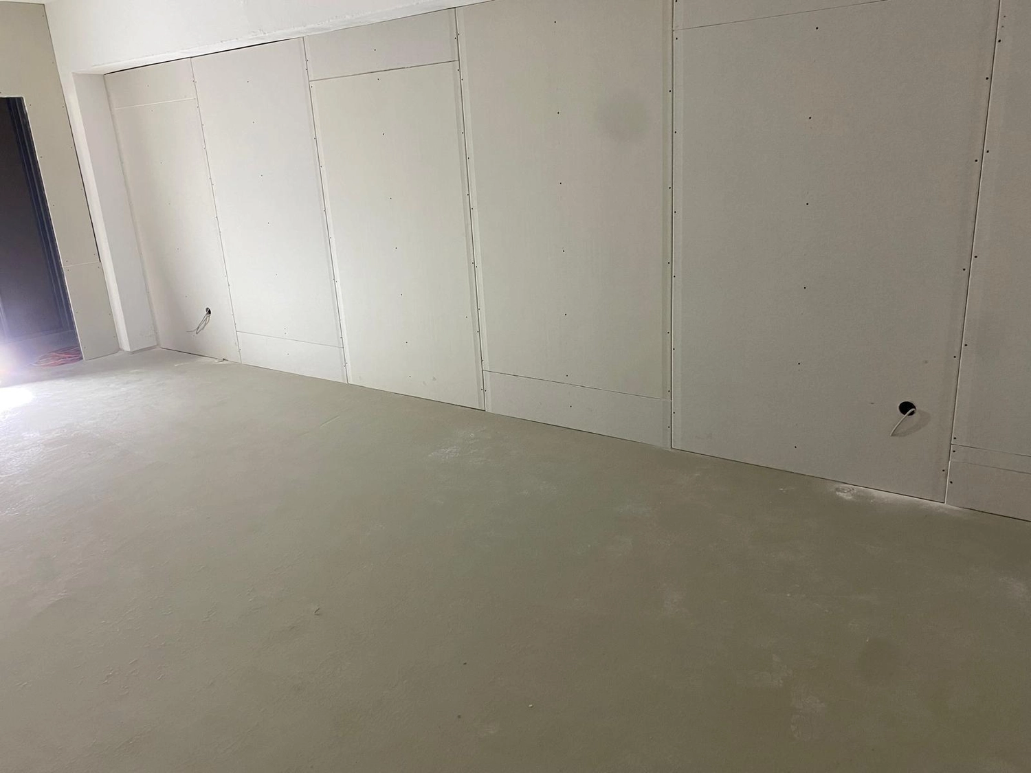 Bauabdichtungen- Bausanierungen Tiriakidis -  Komplette Renovierungsdienstleistungen – Trockenbauarbeiten