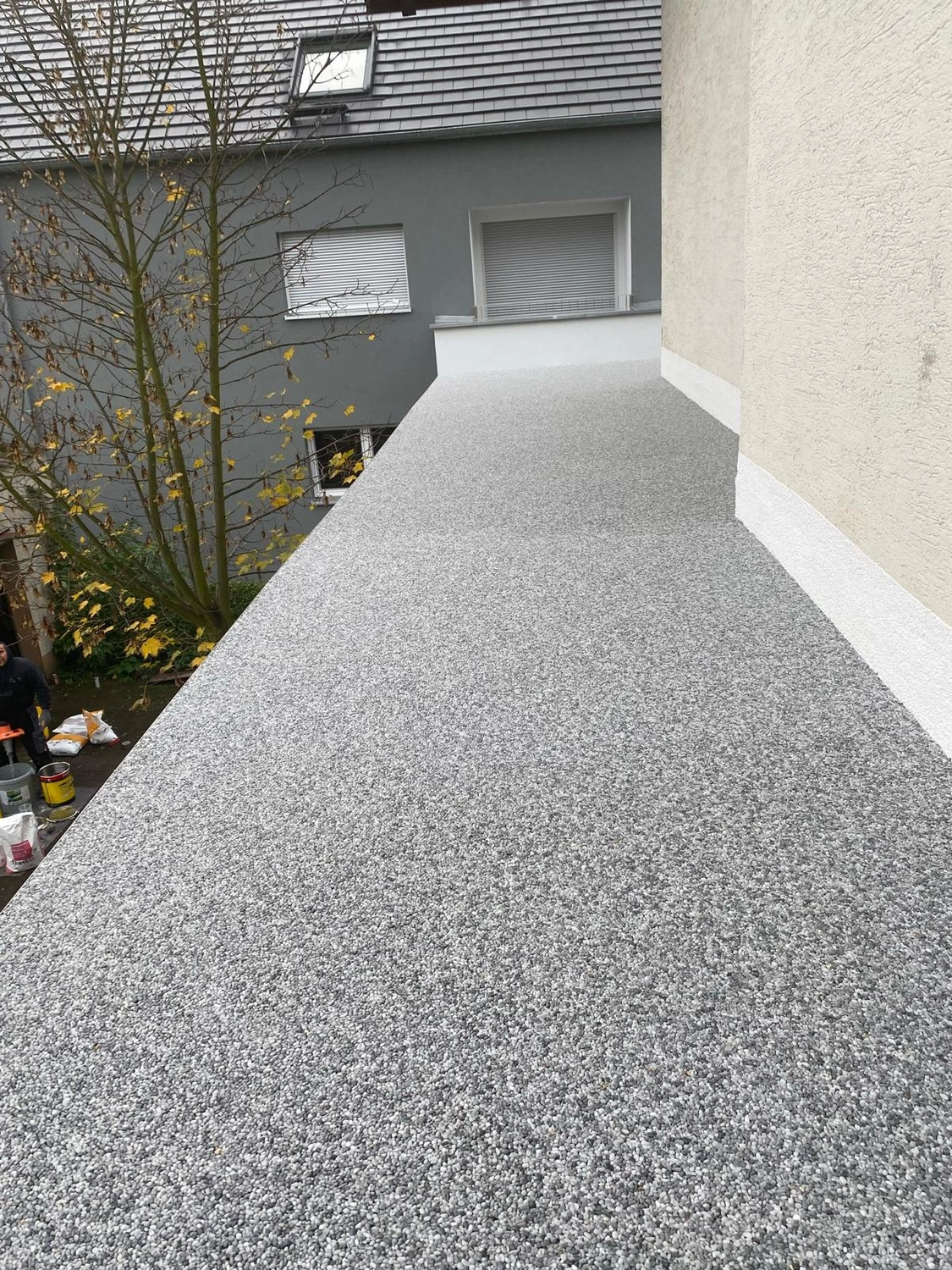 Bauabdichtungen- Bausanierungen Tiriakidis -  Komplette Renovierungsdienstleistungen – Steinteppiche-Beschichtigungen