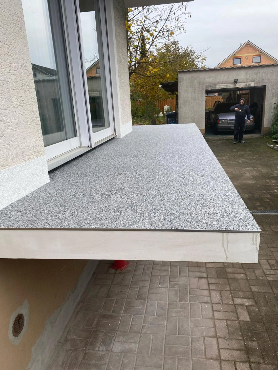 Bauabdichtungen- Bausanierungen Tiriakidis -  Komplette Renovierungsdienstleistungen – Steinteppiche-Beschichtigungen