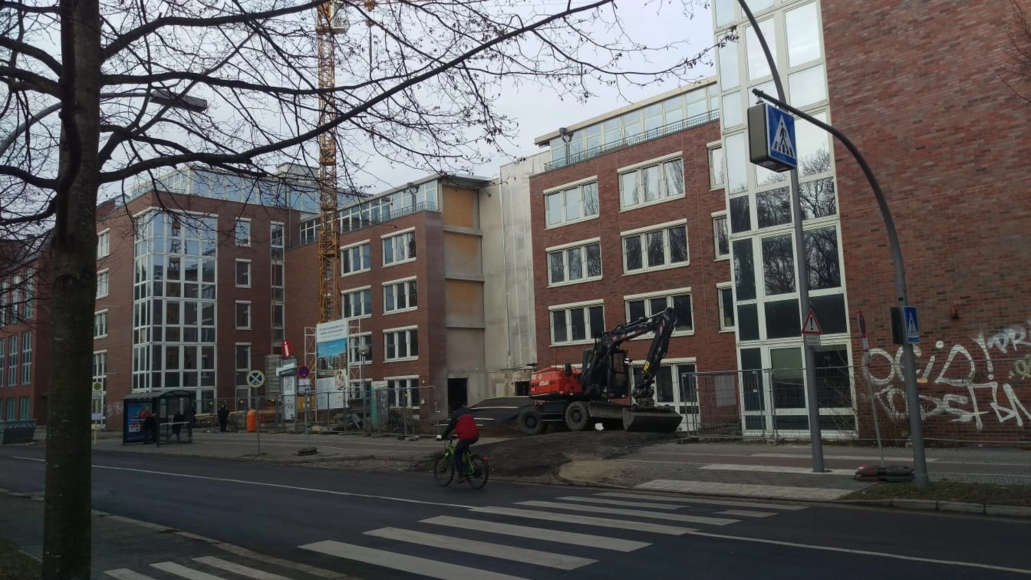 Bauabdichtungen- Bausanierungen Tiriakidis -  Komplette Renovierungsdienstleistungen – Trockenbauarbeiten