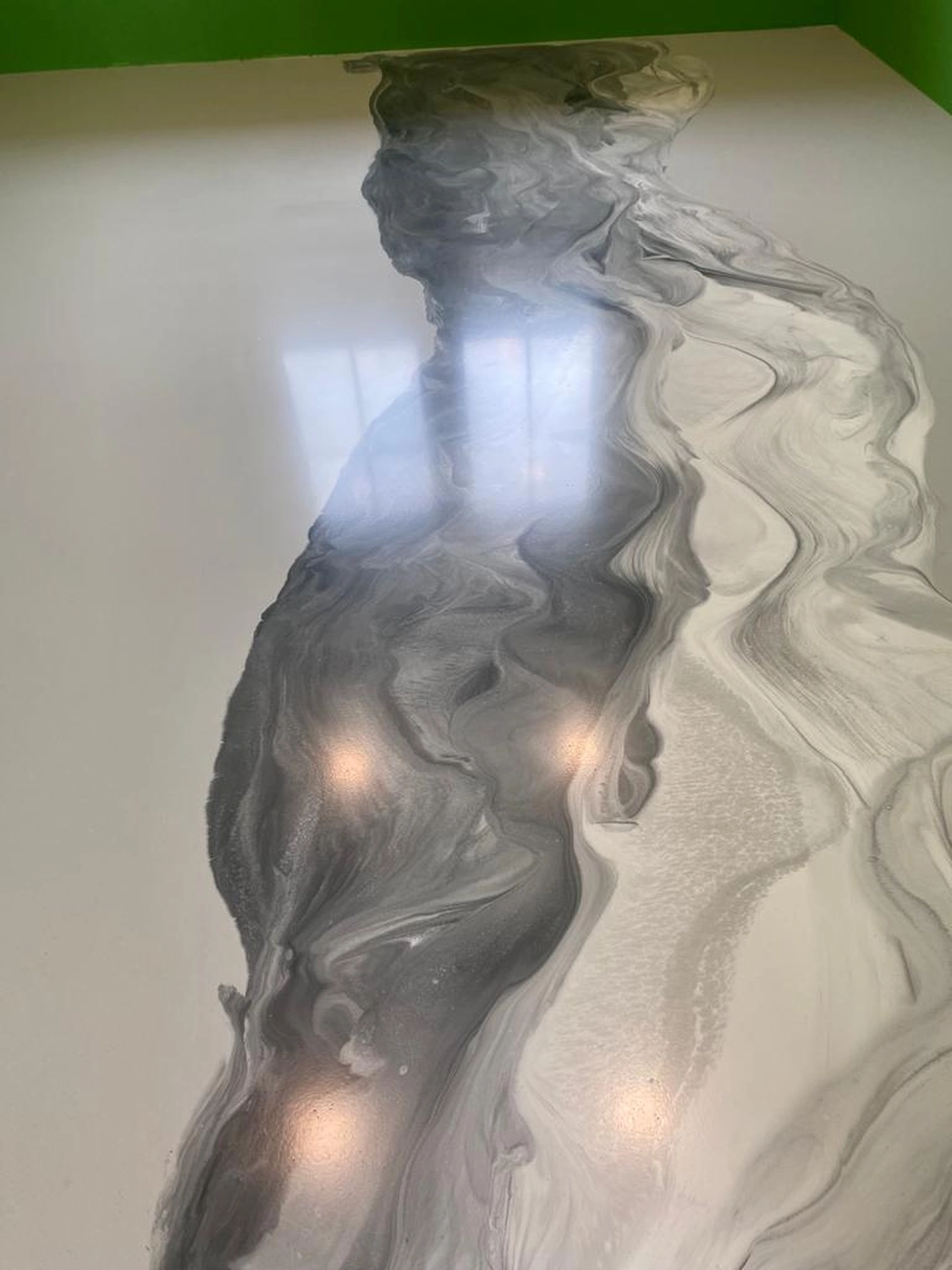 Bauabdichtungen- Bausanierungen Tiriakidis -  Komplette  Renovierungsdienstleistungen – Boden Beschichtigungen