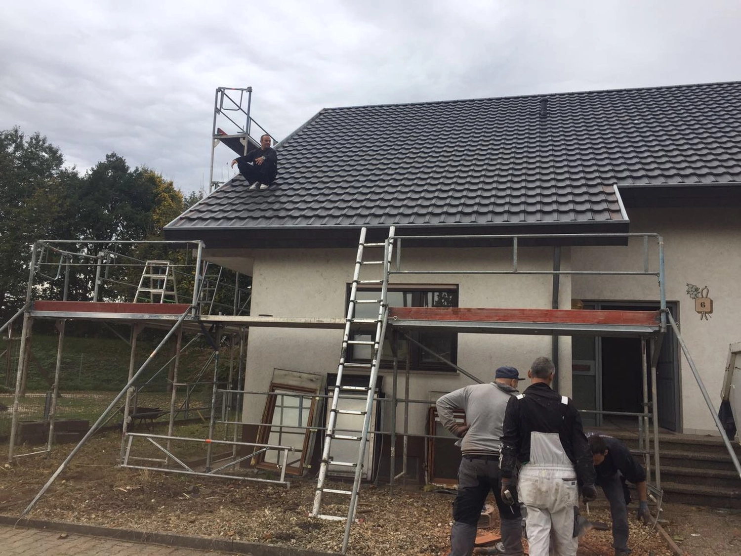  Bauabdichtungen- Bausanierungen Tiriakidis -  Komplette Renovierungsdienstleistungen – Dach - Fassade Sanierung