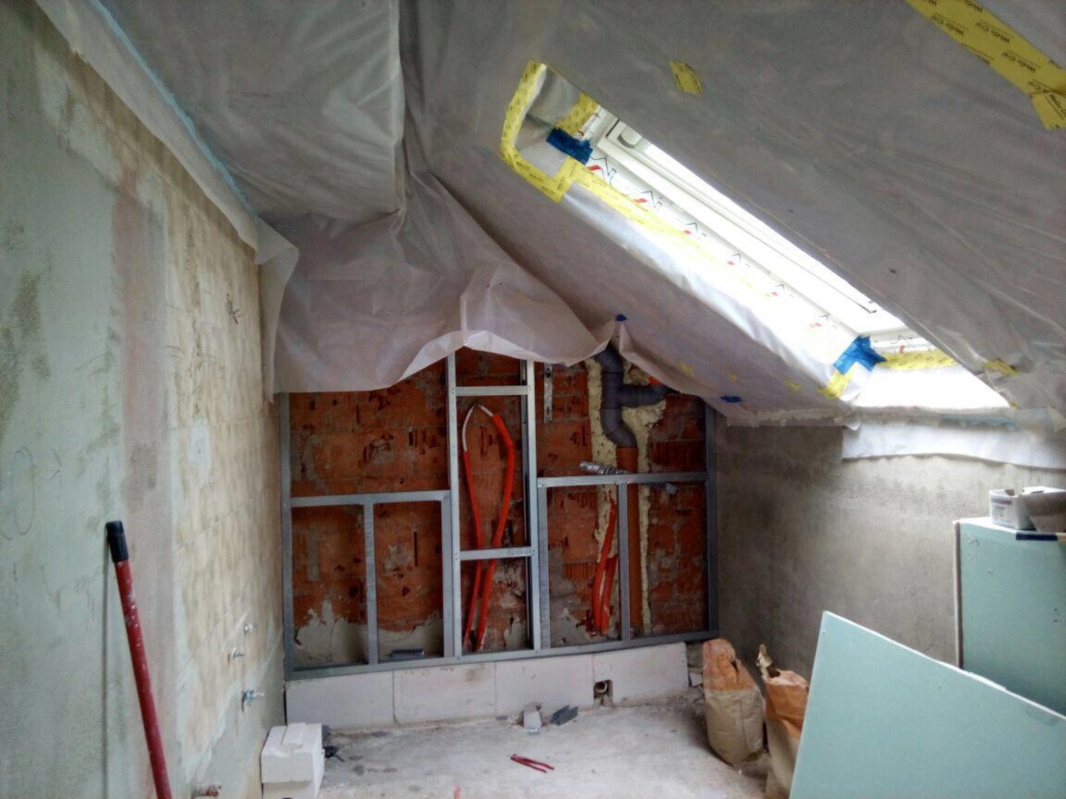 Bauabdichtungen- Bausanierungen Tiriakidis -  Komplette Renovierungsdienstleistungen – Kernsanierung 