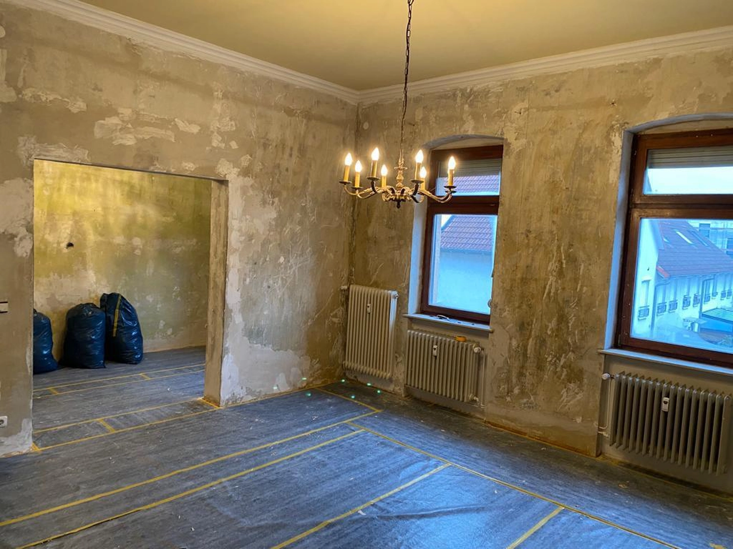 Bauabdichtungen- Bausanierungen Tiriakidis -  Komplette Renovierungsdienstleistungen – Kernsanierung 